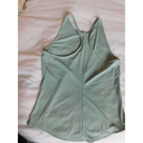 Lululemon Base Pace Ribbed Tank Top Silver Blue size 6 (Sage Green) - Picture 3 of 6